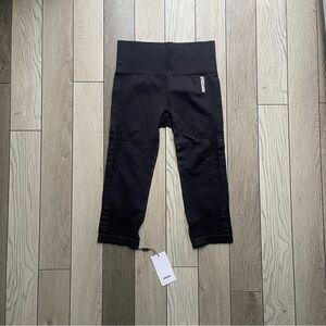 Gymshark Black Seamless Cropped Leggings